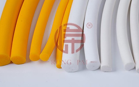 硅膠密封條在高溫的情況還能保持密封嗎？-常州嶸牌橡塑制品有限公司